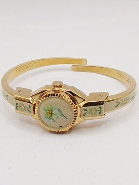 Andre Mouche Swiss made Peekaboo Watch